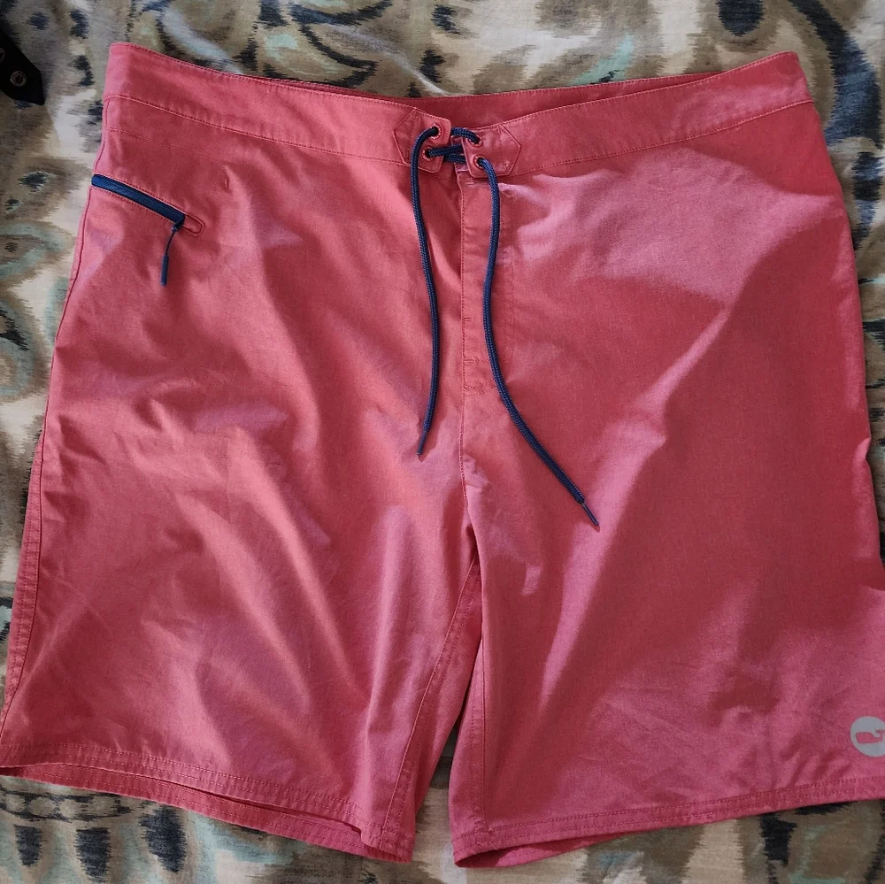 Vinyard Vines Boardshorts - Picture 1 of 4